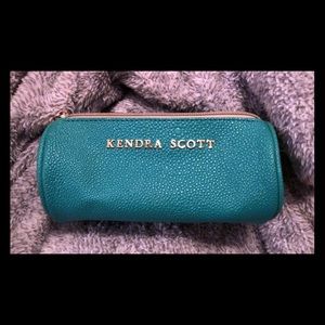Kendra Scott jewelry bag
